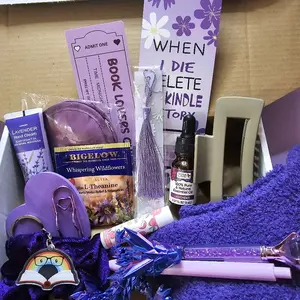 Assorted bookish items- ball draws