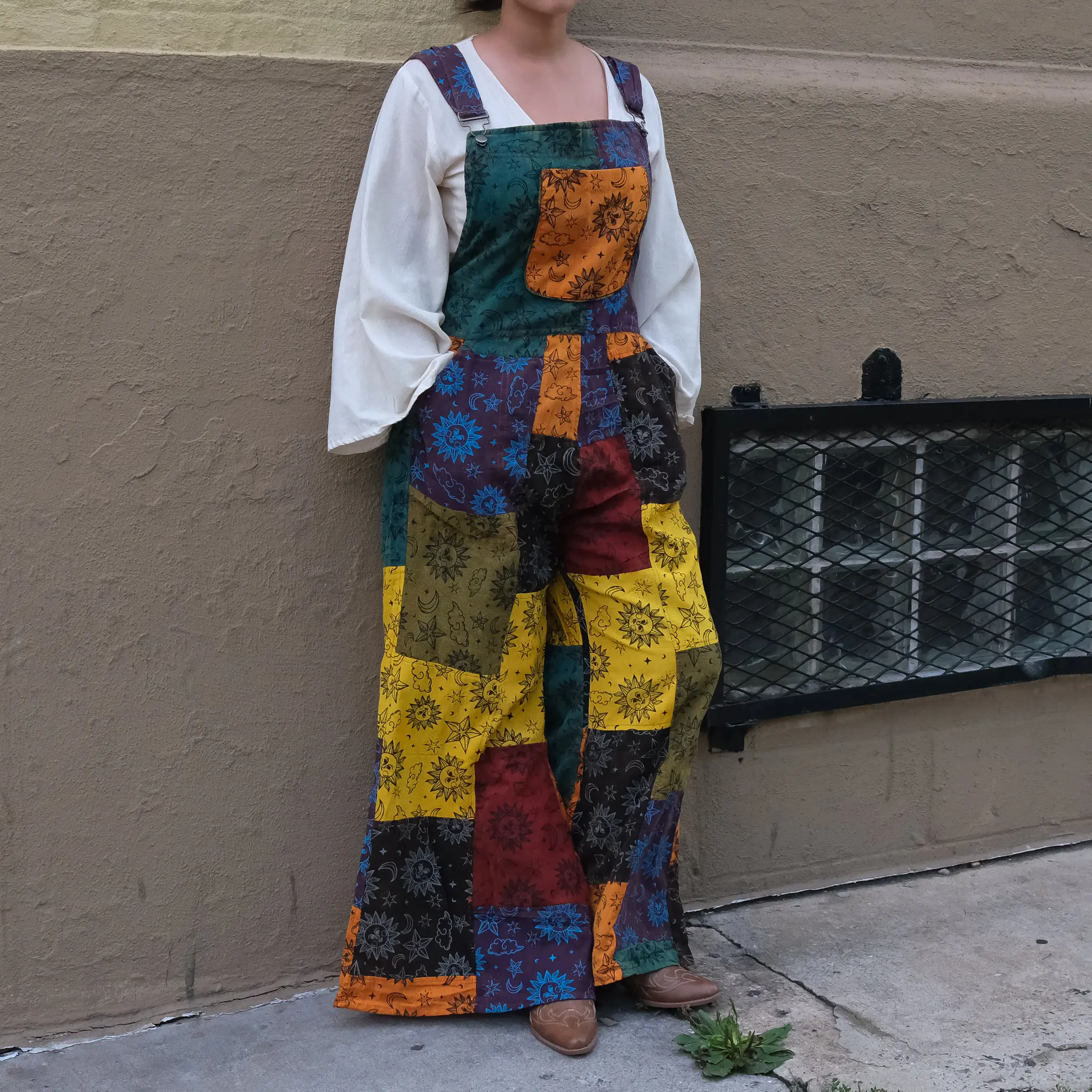 Patchwork Celestial Wide Leg Jumpsuit with Pockets, Handmade cotton Sun moon Bib Overalls, Festival Outfit, Boho Witchy Clothing, Festival Hippie Outfit, Handmade Flare Leg Dungarees, Unisex Rompers, Free Spirit Style, One-of-a-Kind adjustable jumpsuit