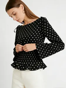 A women's black fashionable polka dot Long Sleeve bubble sleeve waist cinching shirt Blouse, with bubble sleeves adding sweetness and elastic waist cinching, suitable for commuting to work, shopping and outdoor activities, indoor and outdoor dressing