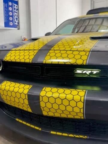 Habibis Carbon RGB Grill Badges SRT, R/T, SRT Hellcat, Scatpack, SRT Smooking bee, SXT, Cobra, Mustang, DAYTONA, Multicolor Bluetooth App Controlled Illuminated Car Emblem Waterproof Light-Up Logo Decal for Cars Trucks & Custom Styling