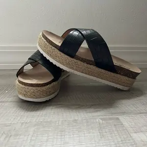 Black Platform Sandals Women’s Footwear Summer Stylish