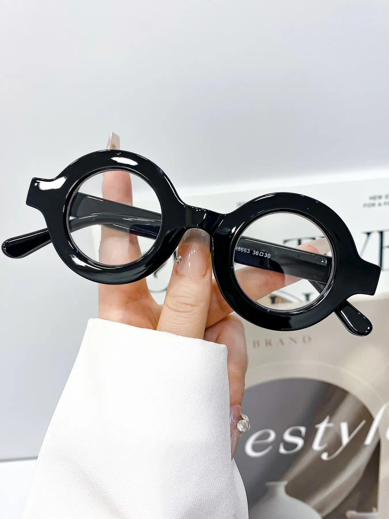 Fashion Retro Round Glasses for Men and Women, Vintage Style Glasses, Fashion Eyeglasses, Trendy Casual Glasses, Stylish Letter Print Frame, Simple and Versatile Daily Wear, Casual Fashion Accessory