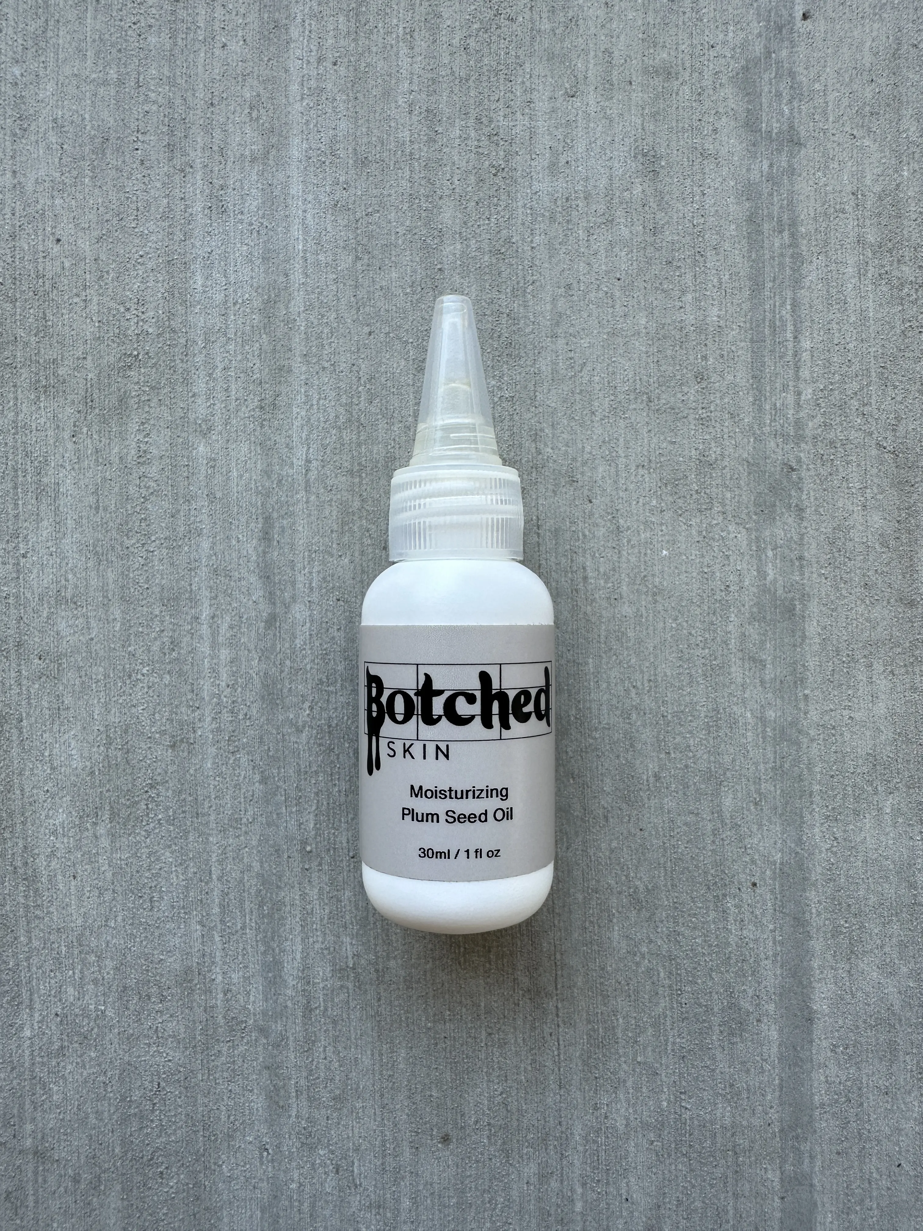 Moisturizing Plum Seed Oil