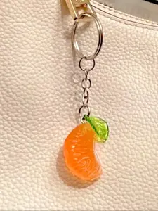 Fashion Punk Y2K Cute Leaf Keychain, Women's Bag Charm Accessory, Girl Car Key Ring, Car Decor, Backpack Pendant, Gothic Academy Style, Unique Leaf Shape, Fashionable Alloy Keychain