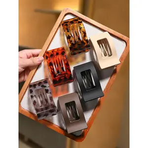 Yaguang square flat beak hair clip with retro style anti slip duckbill clip, leopard print amber hollow square flat hair clip, a must-have stable grip clip for women's daily gatherings, comfortable and safe cute hair clip with anti slip duckbill clip