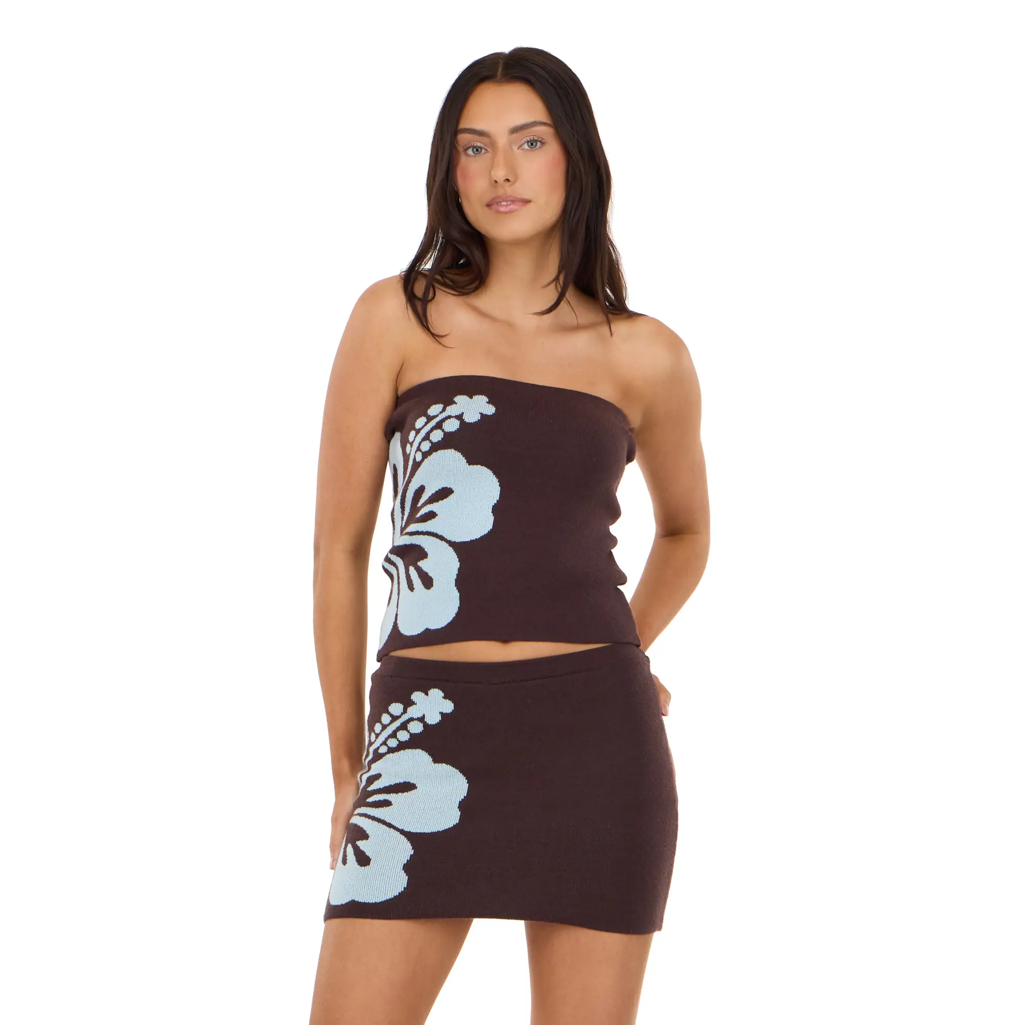 Forever 21 Women's 2-Piece Feminine Casual Skort Set - Flower Hibiscus Graphic, Smooth Oversized Strapless Sweater Knit Tube Top, Matching Flat Lightweight Mini Skort, Fabric, Everyday, Comfortable, Women's Clothes, Outfits, Strapless Neck, Fitted, Sleeve