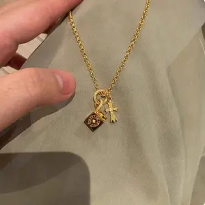 Vintage Cross Necklace with Solid Dice Pendant, Luxurious Design Sweater Chain Jewelry