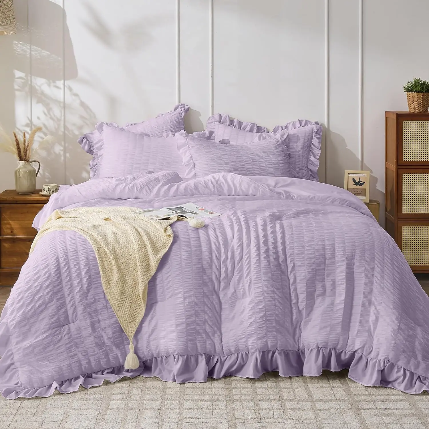 Lavender Twin Size Seersucker Comforter - Microfiber, Lightweight Fluffy, Ruffled, Anti-Allergic, Wrinkle Resistant, Romantic Bedroom Decor, Set Includes Details