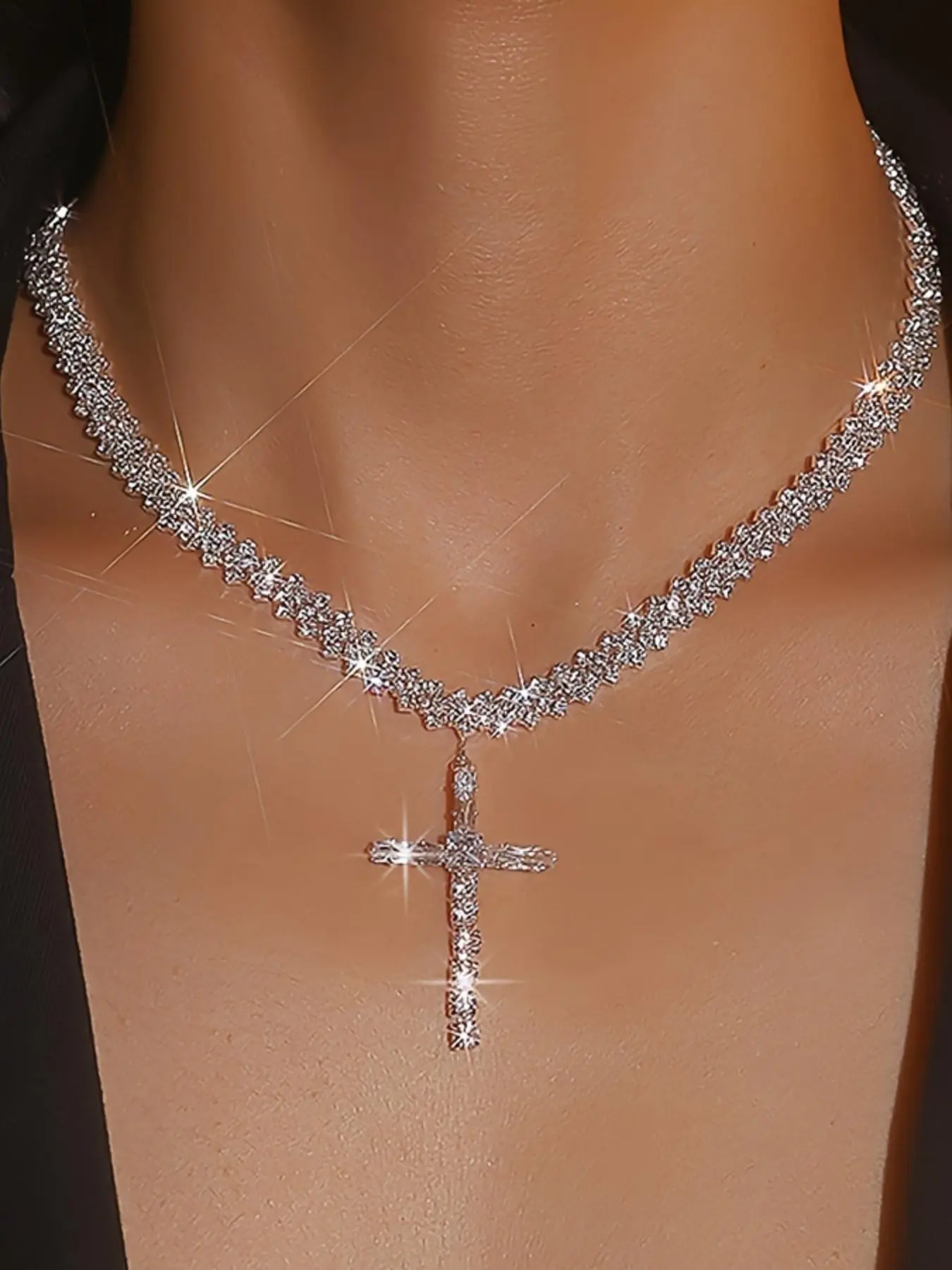 Luxury Rhinestone Cross Pendant Necklace, Statement Necklace, Trendy Necklace, Bling Necklace, Cross Necklaces, Elegant Sparkling Jewelry for Women, Fashionable Party Accessory, Perfect Gift Idea