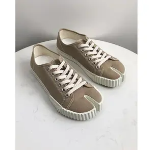 Viral Tabi Split Toe Canvas Sneakers, Retro Lace-Up Casual Shoes, TikTok Comfy Vintage Flats, Street Style Footwear for Women in Beige, Green, White, Black
