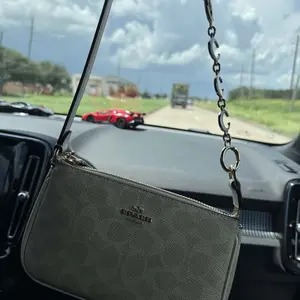 Heart & Moon Design Purse Chain Extender, Novelty Bag Extender Chain, Purse Strap Extenders for Women & Girls, Bag Charm Accessories, Elegant Chain Strap