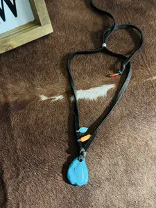 Turquoise Stone Necklace - leather, turquoise