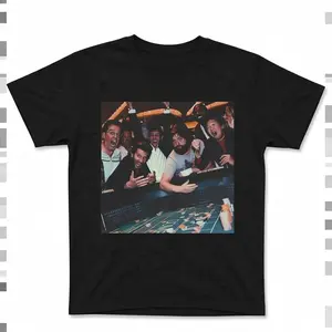 Vintage the Hangover Playing Poker Crewneck T-Shirt, Funny the Hangover Movie Tee Gift for Boyfriend Menswear Top Streetwear, Casual Top for Unisex