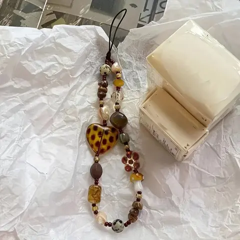 Vintage Beaded Phone Chain, Anti-lost Amber Heart Mushroom Design Phone Lanyard, Phone Strap for Women & Girls, Fashion Phone Accessories for Daily Use