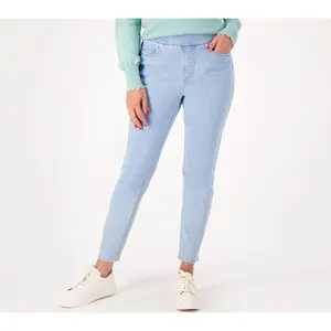 Isaac Mizrahi Live! True Denim Petite Pull on Jean w/ Rhinestones