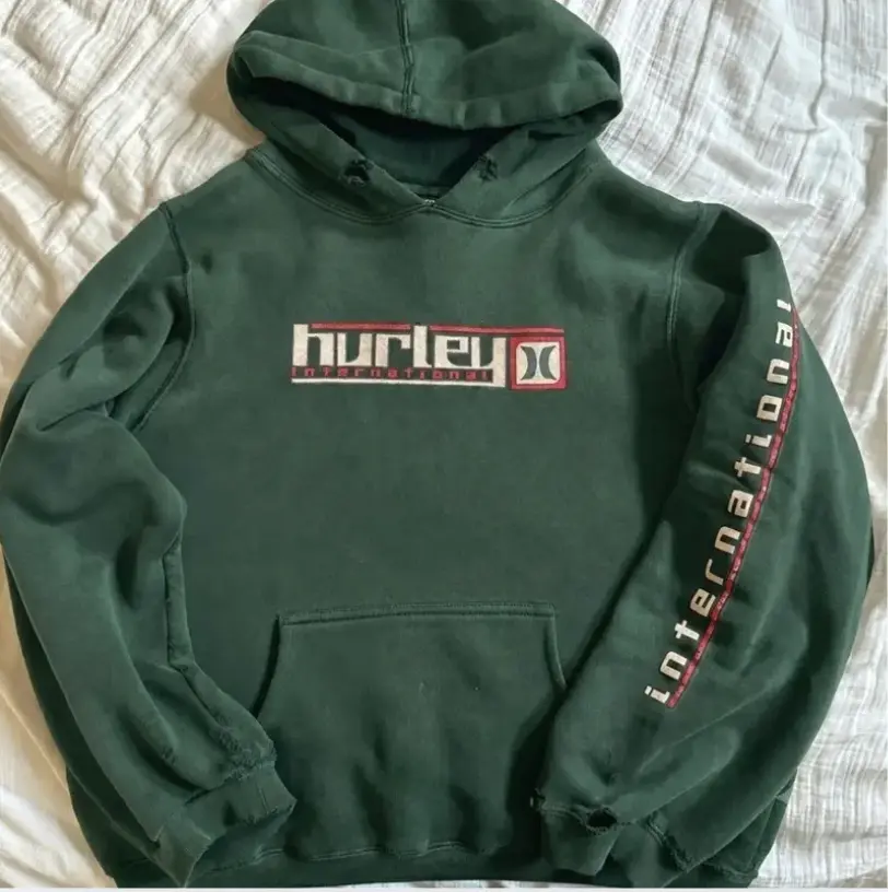 Vintage Y2K Surf Skate Hoodie, Distressed Black Graphic Pullover, Casual Streetwear Sweatshirt, Casual Pullover, Full Color Top Womenswear