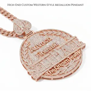 Rose gold medal pendant, niche fashion with a sense of sophistication, unisex style, street fashion with exquisite craftsmanship, suitable as a gift for friends, parties, or birthdays