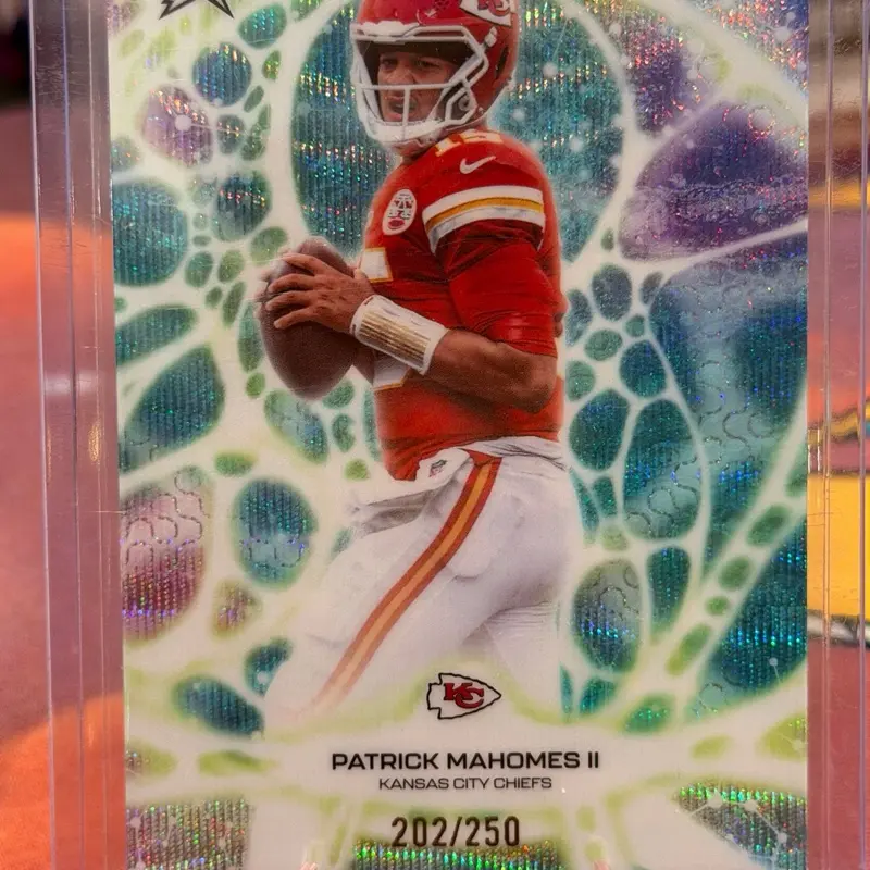 Topps 2026 Patrick Mahomes II Kansas City Chiefs PT-17 Protonyx #202/250 Trading Card