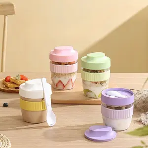 Overnight Oat Container with Lid 16.2 oz Glass Yogurt Cup for Grains Nuts Fruits Reusable Double Layer Chia Pudding Jar for Salad Meal Prep Snacks Oatmeal Jar with Screw Lid & Folding Spoon