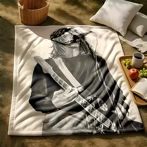 1 piece Kurt Cobain live concert guitar performance themed flannel blanket - All-season comfortable blanket with modern design, suitable for sofas and beds, digitally printed pattern, flannel material, super soft and warm, machine washable, 100%