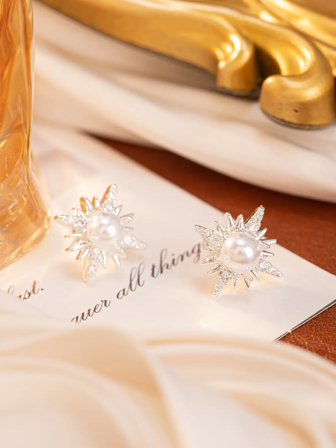 Summer New Artificial Zircon and Faux Pearl Stud Earrings, Unique Design Earrings, Geometric Star Design, Elegant Retro Luxury Style, Perfect for Gifts, Parties, Music Festivals, Daily Wear, Shining Earrings