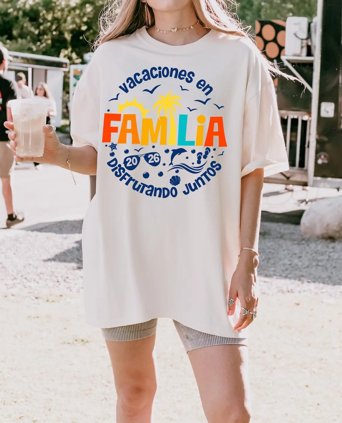 [FREESHIP] Vacaciones En Familia 2026 Shirt, Family Matching Tshirt, Family Summer Tee,Summer Vacation Apparel, Vacation Family Reunion Sweatshirt