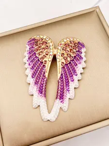 Elegant Angel Wing Brooch Pin, Unique High-End Style Accessory, Versatile Suit Coat Jewelry for Women, Fashionable Chestpin