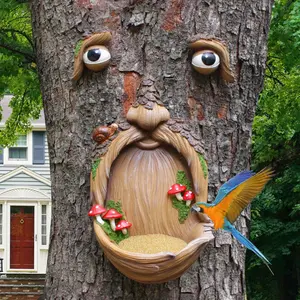 Tree Face Birdfeeder Outdoor Statues Tree Hugger Sculpture Whimsical Garden Decoration Wild Birdfeeder Wild Bird Feeders Outdoor Peeker Art Yard Decoration Hanging Bird Feeder