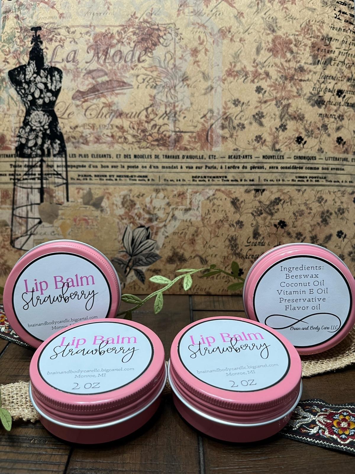 Shea Butter Lip Balm with Beeswax Moisturizer for Body Care Comfort