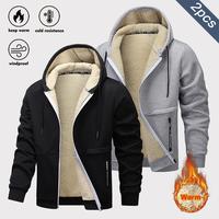 Black fleece + light gray linen fleece