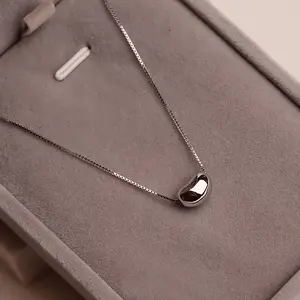 Stainless steel box chain bean pendant necklace, simple, unique, and stylish design, suitable for holiday and daily wear