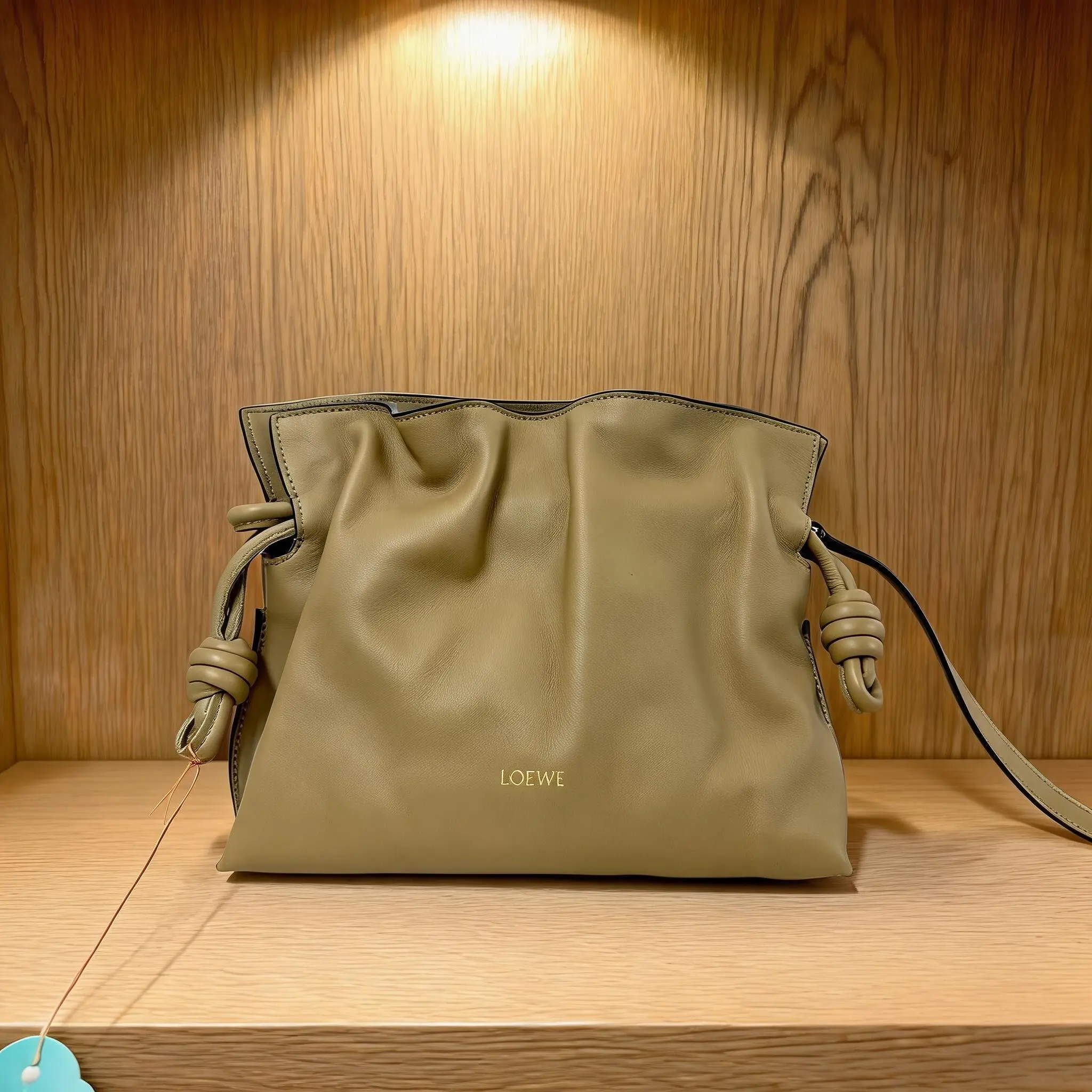 Pre-owned Loewe Leather Shoulder Bag C0805186817