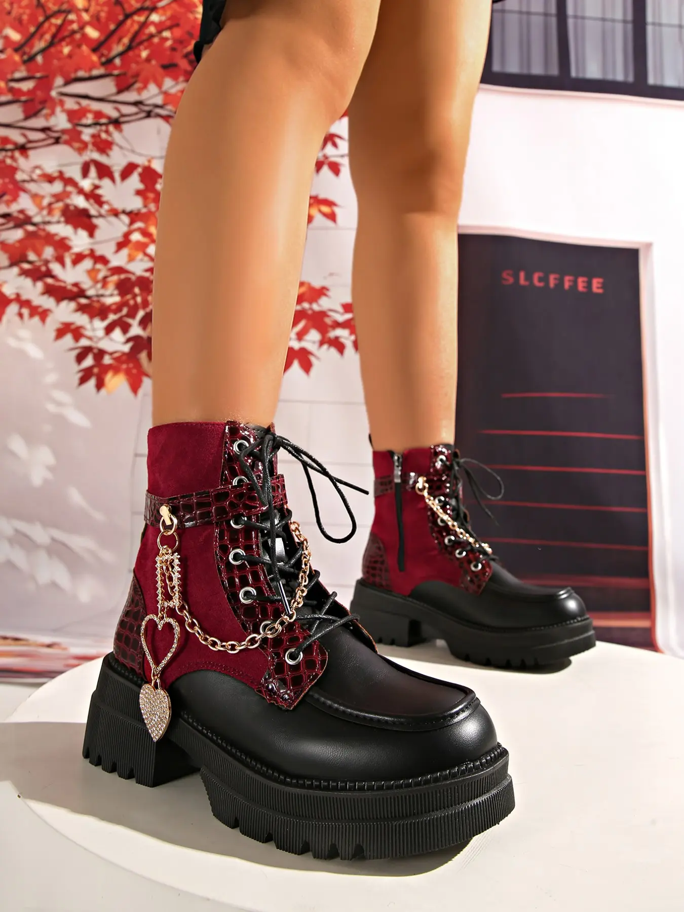 Women's Winter New Solid Color Patchwork Buckle Heart Metal Chain Side Zip Thick Sole Chunky Heel Boots, Punk Style Fashion Casual High Heeled Short Boots Footwear, Casual Goth Boots, Gothic Ankle Boots, Chunky Ankle Boots, Side Zipper Boots
