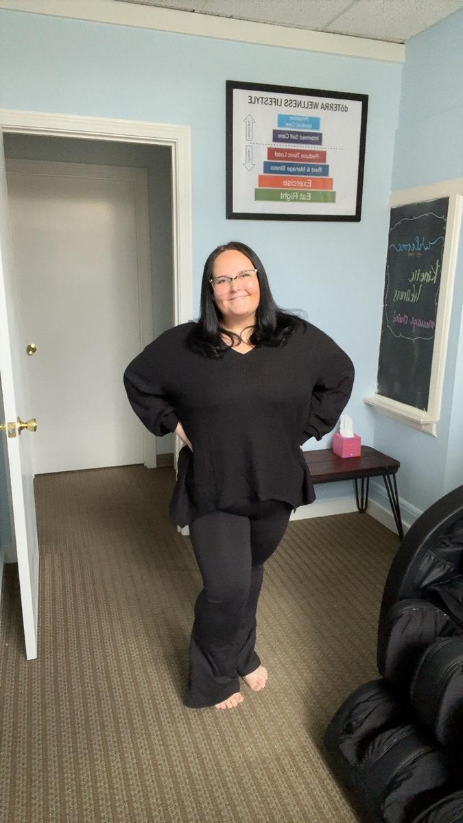 Item: Black/ Black, L