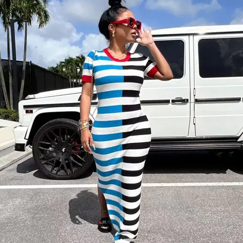 Women's Multicolor Colorblock Striped Print Split Side Tee Dress, Casual Style, Casual Chic, Fit, Short Sleeve Round Neck Long Dress for Daily Outdoor Wear, Dress in Club, For All Seasons, Soft Polyester Single Jersey Dresses