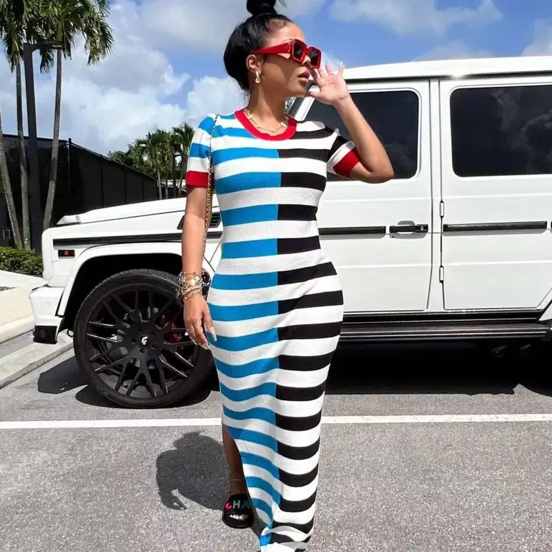 Women's Multicolor Colorblock Striped Print Split Side Tee Dress, Casual Style, Casual Chic, Fit, Short Sleeve Round Neck Long Dress for Daily Outdoor Wear, Dress in Club, For All Seasons, Soft Polyester Single Jersey Dresses