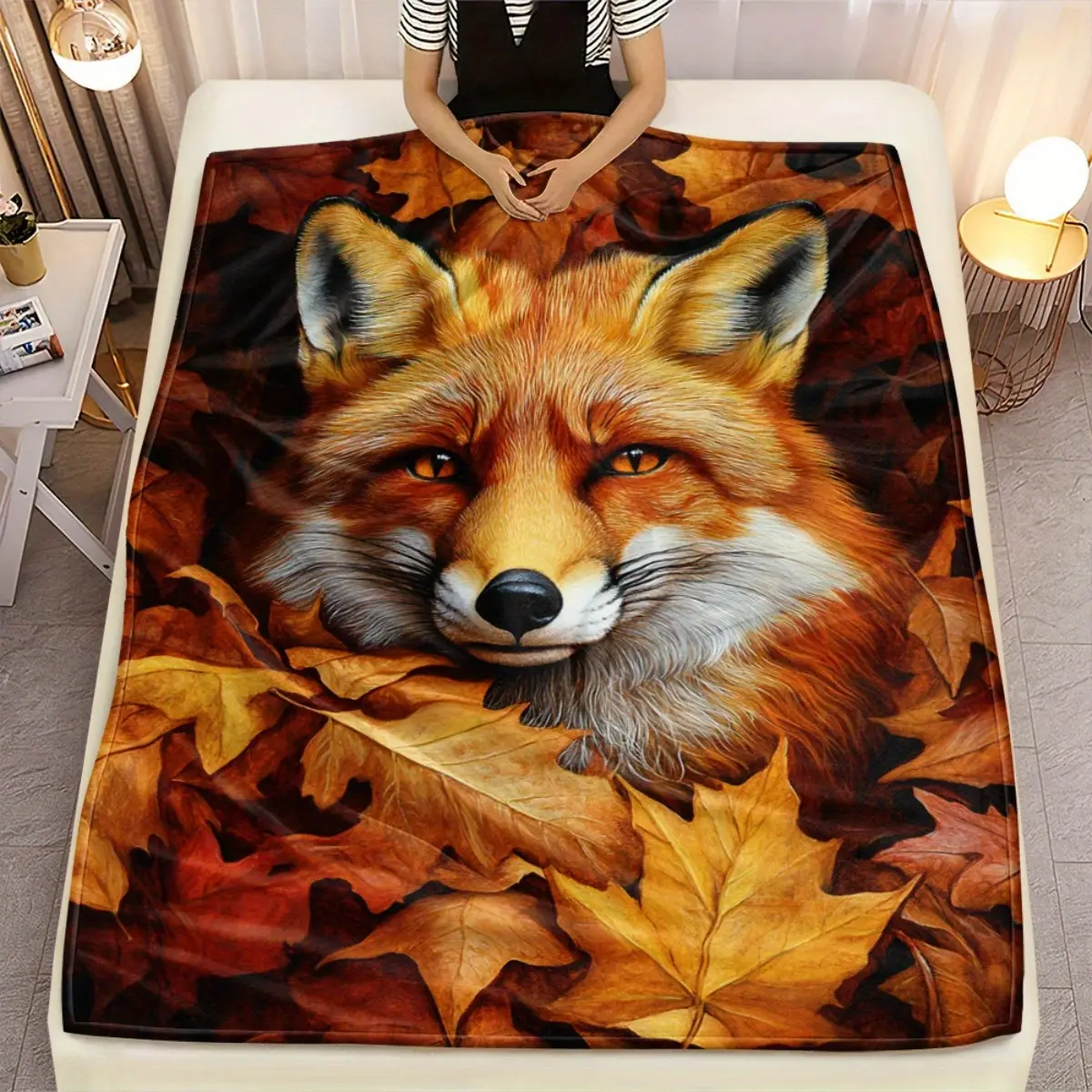 1Pc Flannel Throw Blanket - 30-39 in, Reddish-Brown Fox & Leaves Print, Lightweight Soft Warm All-Seasons 1-Piece Couch Bedspread, Machine Washable Easy-Care Whimsical Home Room Decor Gift For Adults