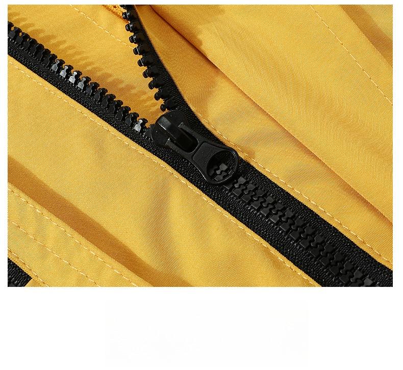 Men's Multi-Pocket Cargo Hooded Windbreaker Jacket - Functional, Water-Resistant Outdoor Coat for Cycling, Daily Travel, Hiking