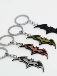 The trendy Halloween bat shaped keychain pendant is suitable for daily wear, vacation dates, and other occasions, and is also a surprising and exquisite small gift, Stylish Keychain, Cool Keychains