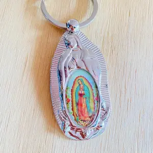 Recuerdos para bautizo, llaveros de San Judas Tadeo y Virgen de Guadalupe Baptism Favors