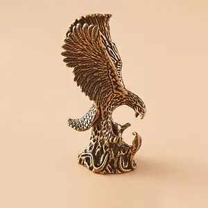 Solid Brass Eagle Figurine, Decorative Figurines, Vintage Spread Wings Home Decor Craft, Desktop Tea Pet Ornament, Elegant Tabletop Decoration, Desktop Statue