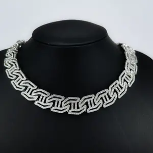 Trendy Cuban chain diamond-encrusted Cuban chain bracelet and necklace for men and women, hip-hop necklace for men and women, fashionable, personalized, alternative, hip-hop and rap style, perfect gift for boyfriend or girlfriend