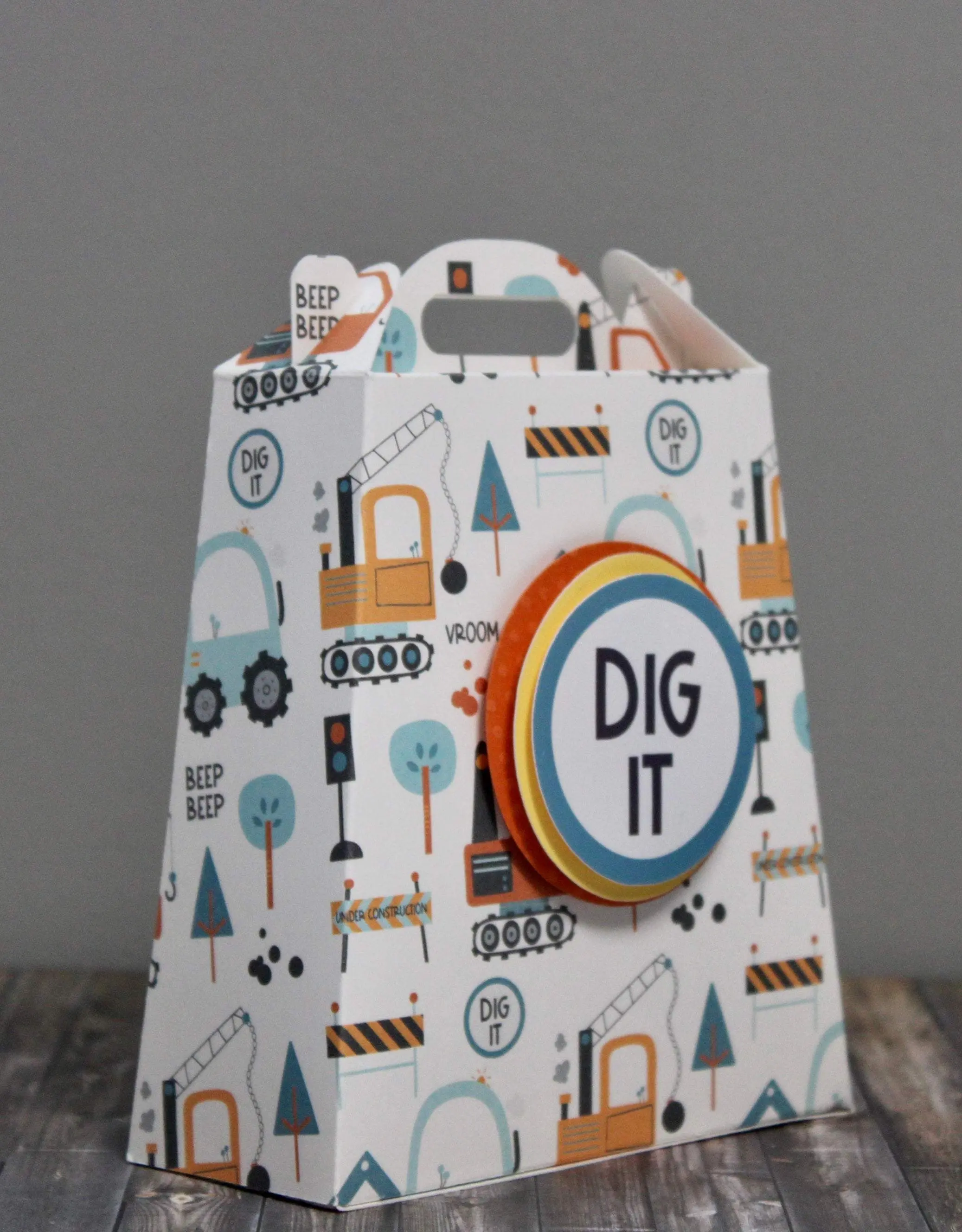 Construction Party Favors Treat Box