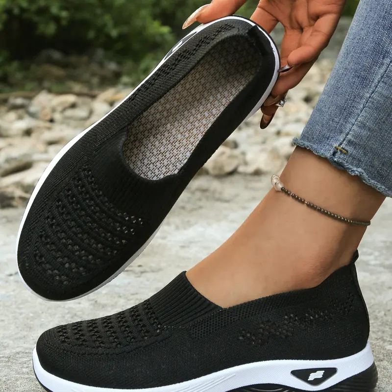 Spring Summer Women's Hollow Out Mesh Slip-On Low Top Walking Shoes, Soft Sole Comfortable Casual Sneakers, Breathable Non-Slip Commuter Shoes, Footwear, Casual Lifestyle Footwear