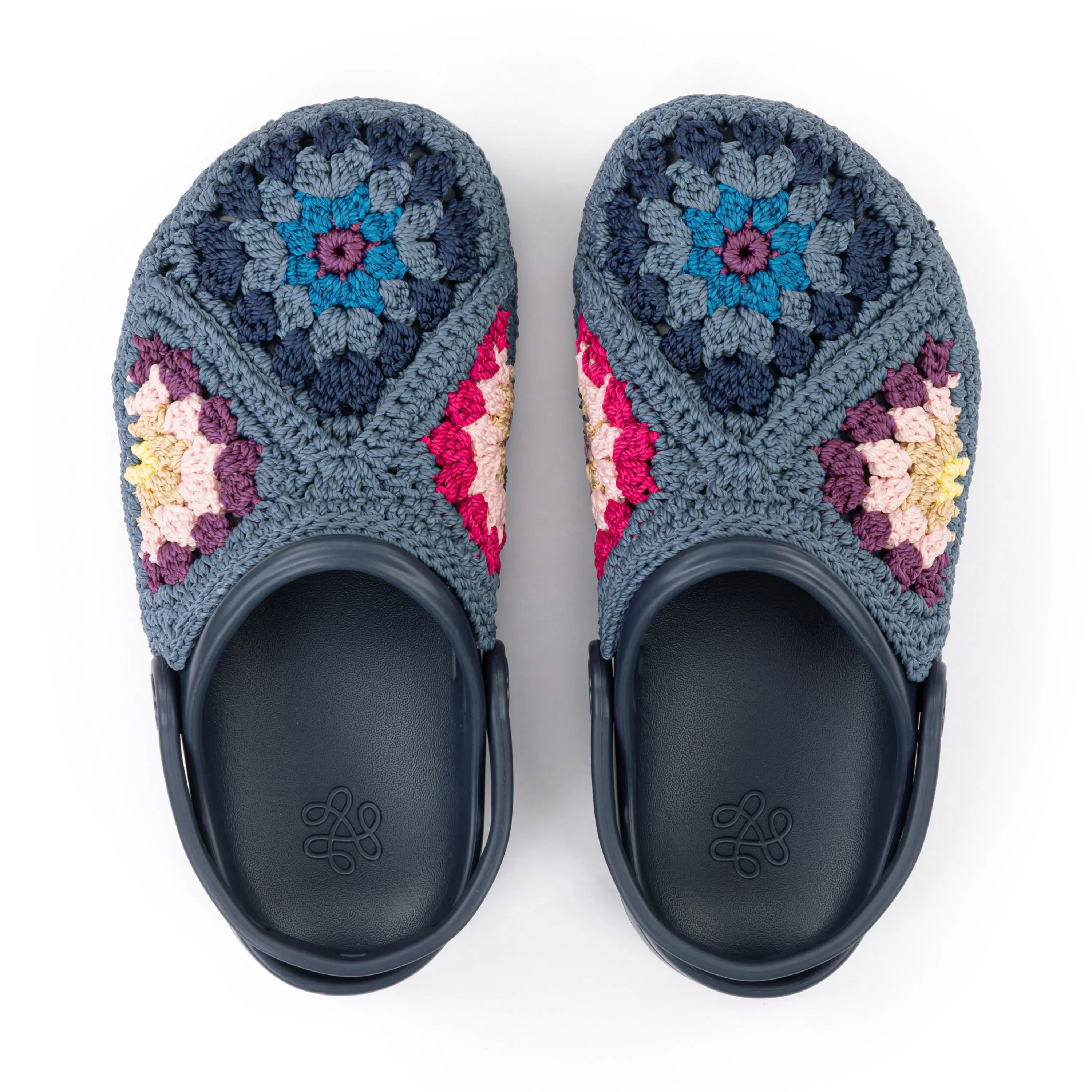 Bolo Clog - Hand Crochet - Maritime Multi Patch
