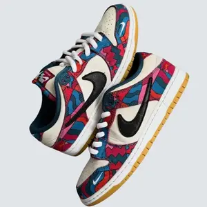 US 11- Nike SB Parra Dunk Low Pro SB Abstract Art USED