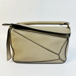 Pre-owned Loewe Puzzle leather handbag