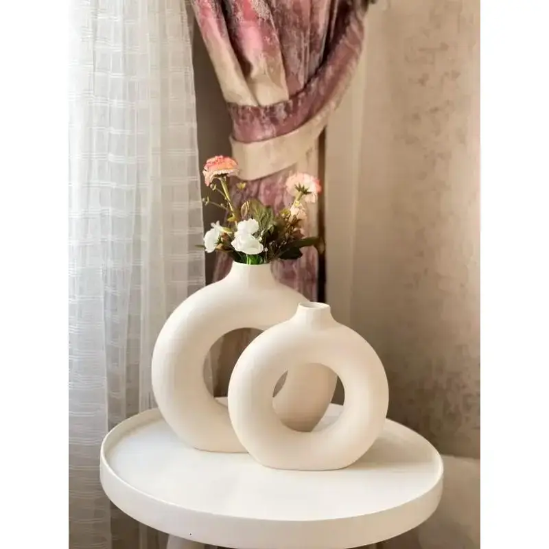 Set of 2 Circular Hollow Ceramic Vase, Donut Modern Vase, Small and Large Donut Vase, Nordic Decor, Housewarming Gift, Ring Vase, Boho Decor Decorative Centerpiece Ornaments Set of 2 Circular Hollow Ceramic Vase, Donut Modern Vase, Small and Large Donut Vase, Nordic Decor, Housewarming Gift, Ring Vase, Boho Decor Decorative Centerpiece Ornaments