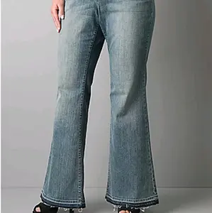 New Lane Bryant Plus Size 26 Flared Jeans