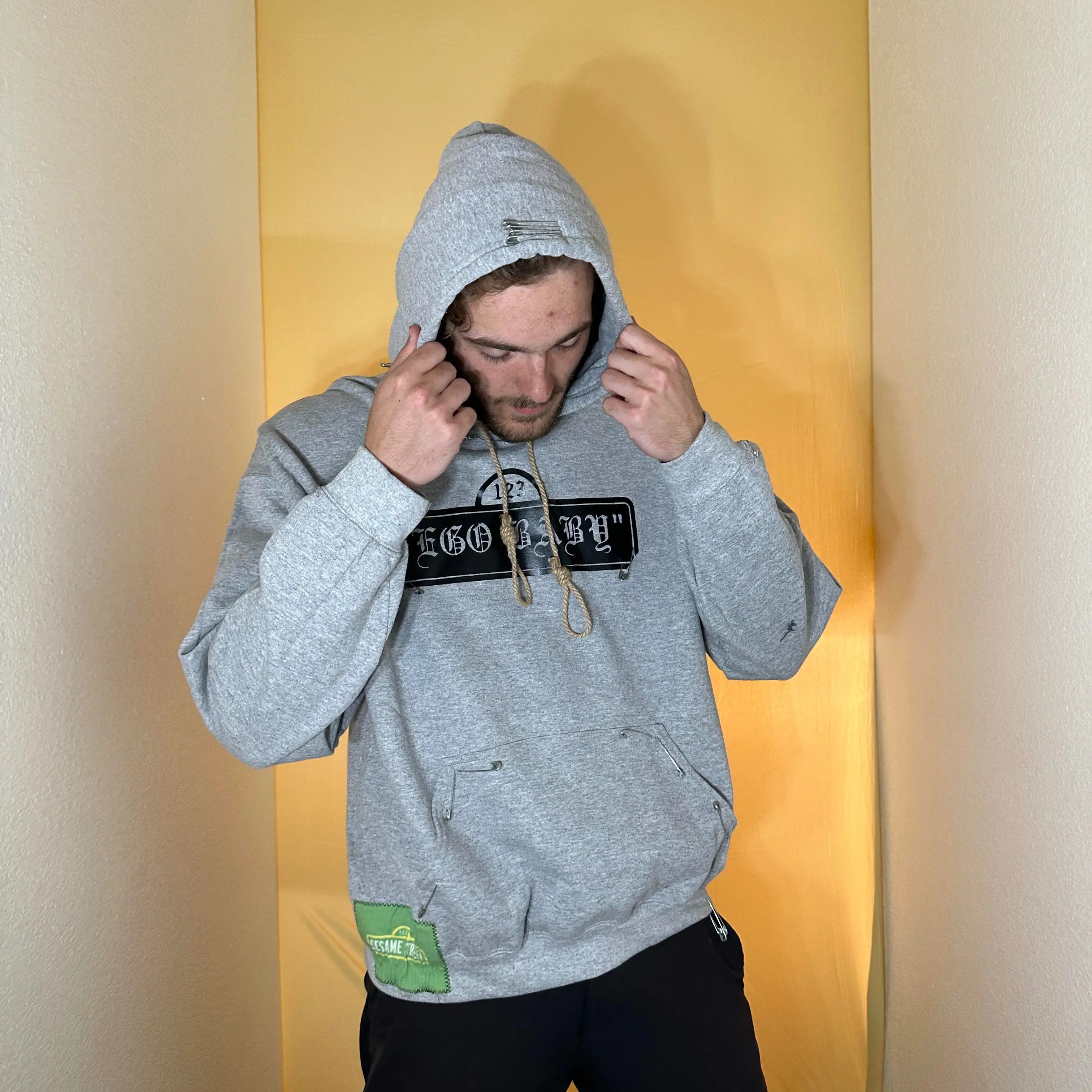 EgoBaby 1-1 elmo grill pullover hoodie